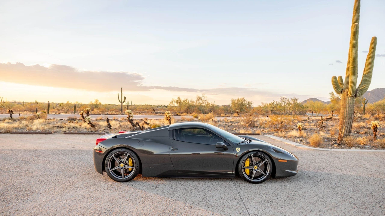 2012 Ferrari 458 Spider - Image 5 of 31