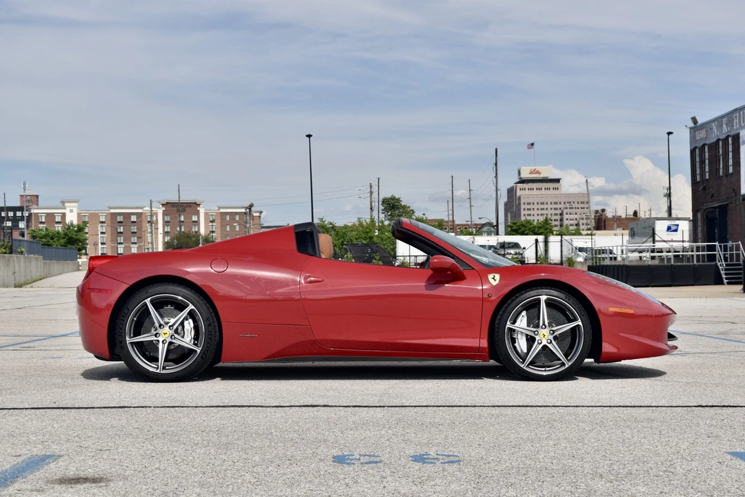 2012 Ferrari 458 Spider - Image 12 of 31