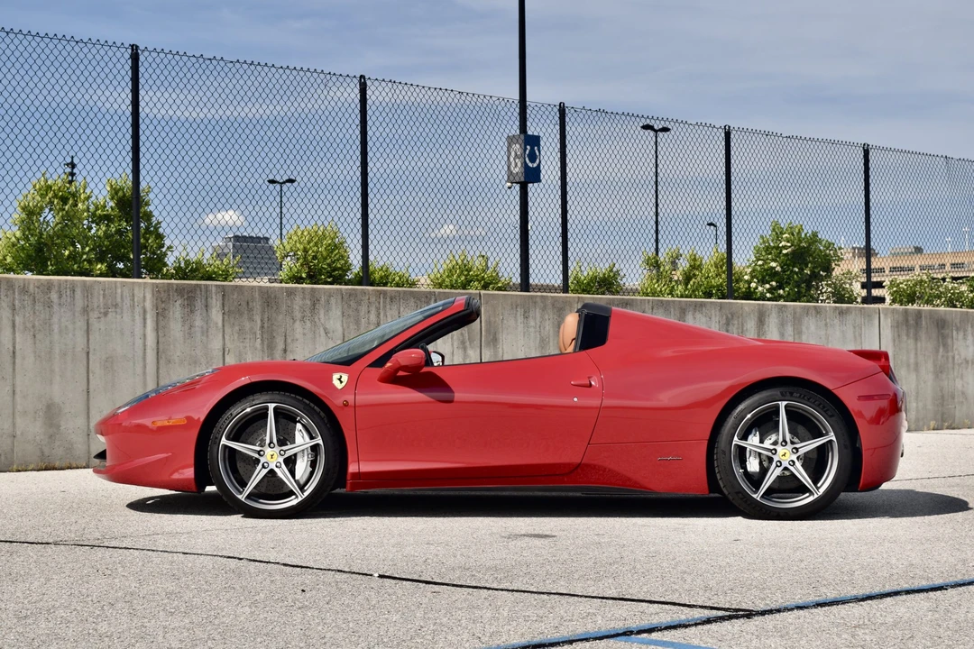 2012 Ferrari 458 Spider - Image 5 of 31