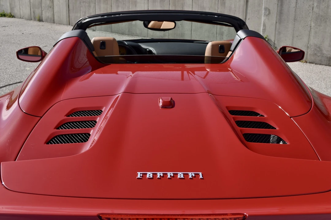 2012 Ferrari 458 Spider - Image 21 of 31