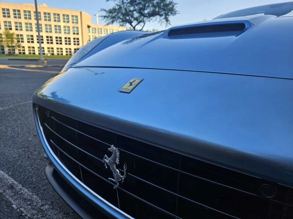 2012 Ferrari California - Image 26 of 31