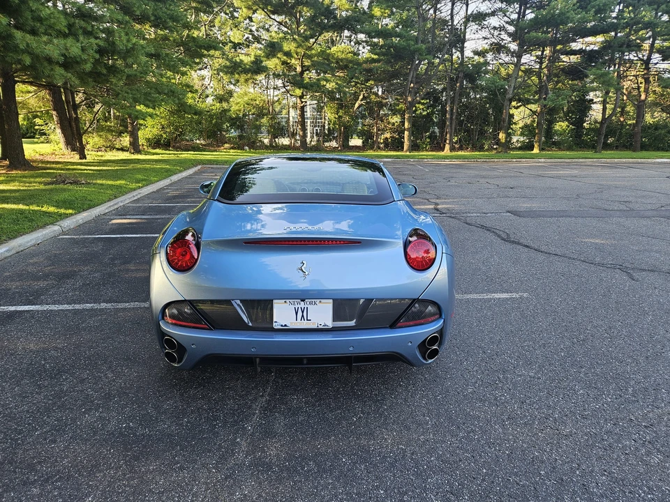 2012 Ferrari California - Image 21 of 31