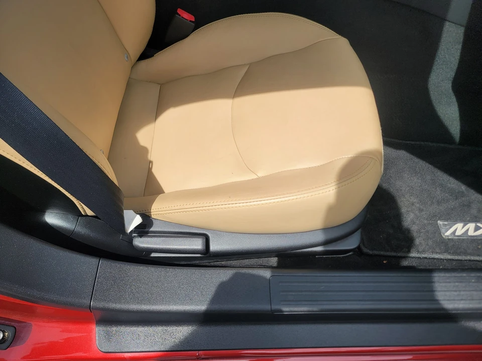 2012 Mazda NC MX-5 Miata - Image 16 of 31