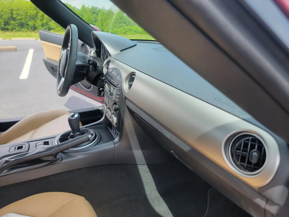 2012 Mazda NC MX-5 Miata - Image 20 of 31