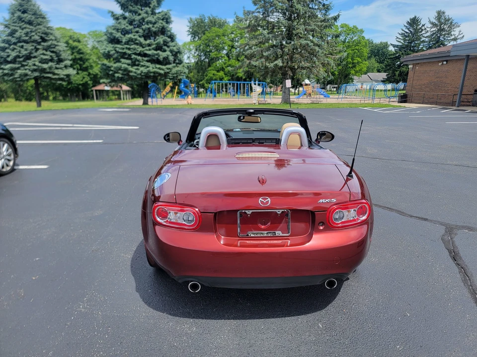 2012 Mazda NC MX-5 Miata - Image 8 of 31