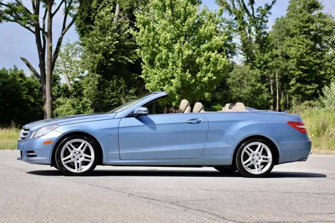 2012 Mercedes-Benz C207/A207 E-Class Coupe & Convertible - Image 2 of 31