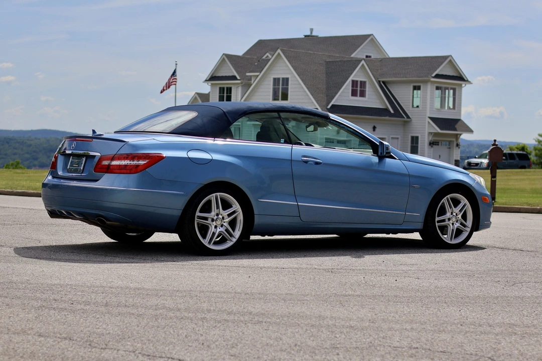 2012 Mercedes-Benz C207/A207 E-Class Coupe & Convertible - Image 28 of 31