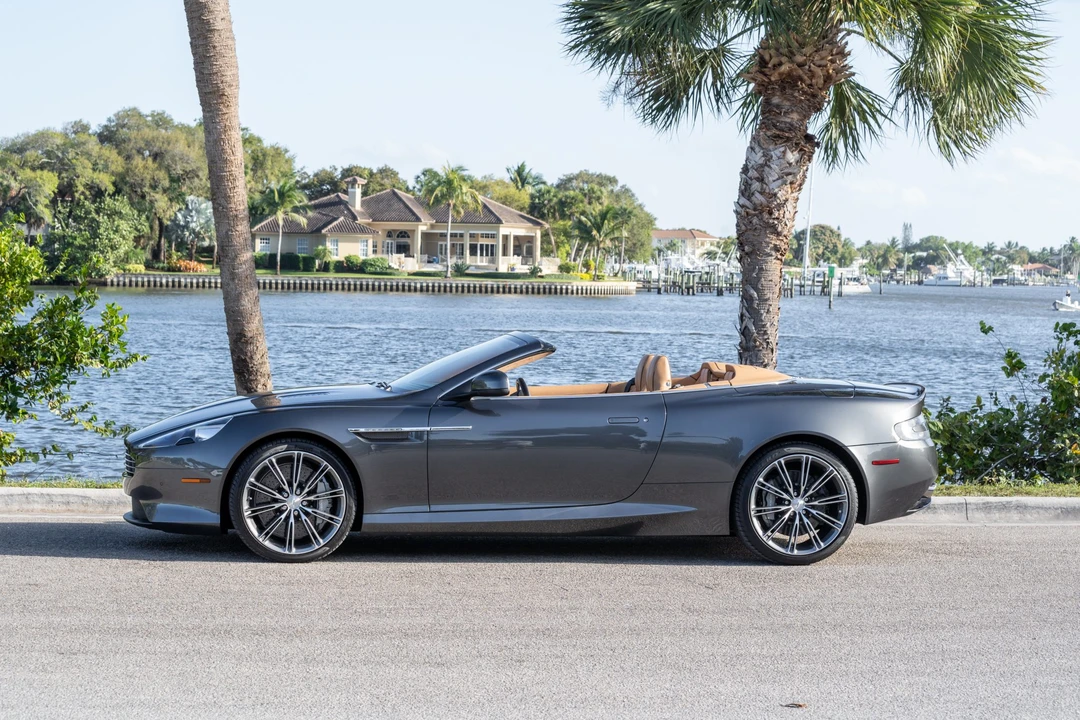 2013 Aston Martin DB9 - Image 7 of 31