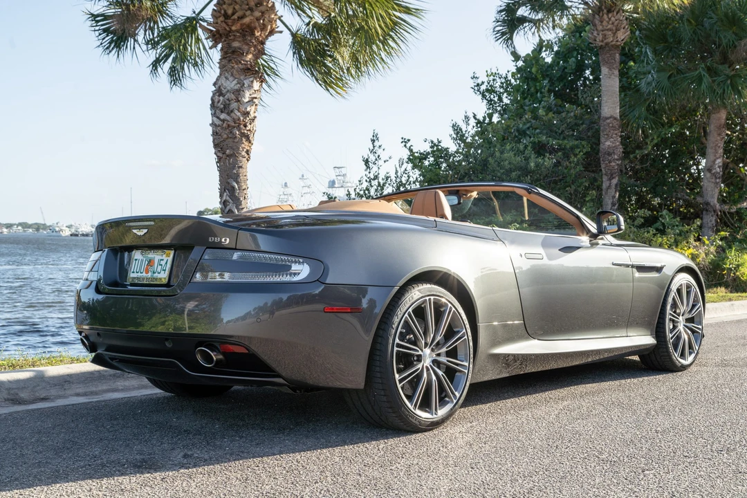 2013 Aston Martin DB9 - Image 22 of 31