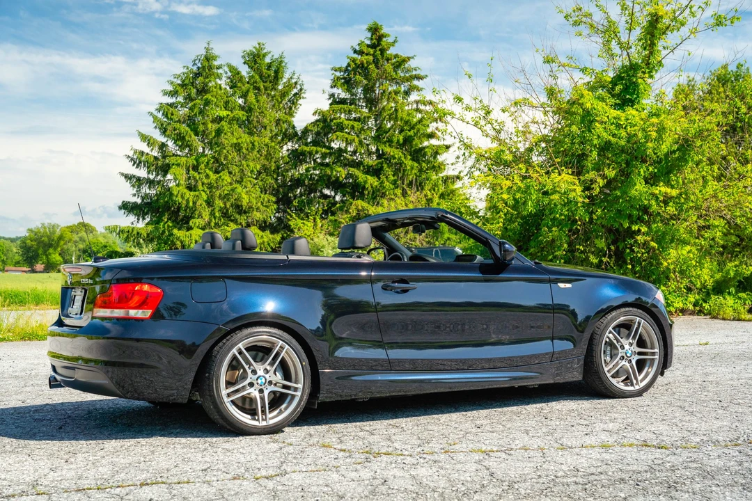 2013 BMW E82 135i & 135is - Image 21 of 31