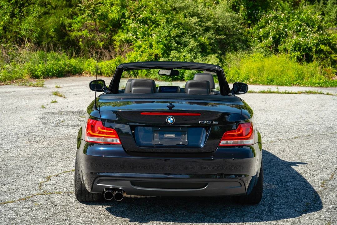 2013 BMW E82 135i & 135is - Image 14 of 31