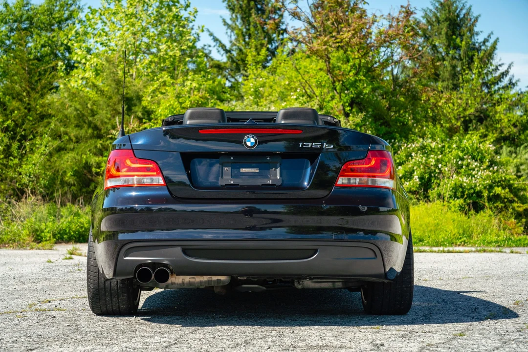 2013 BMW E82 135i & 135is - Image 13 of 31