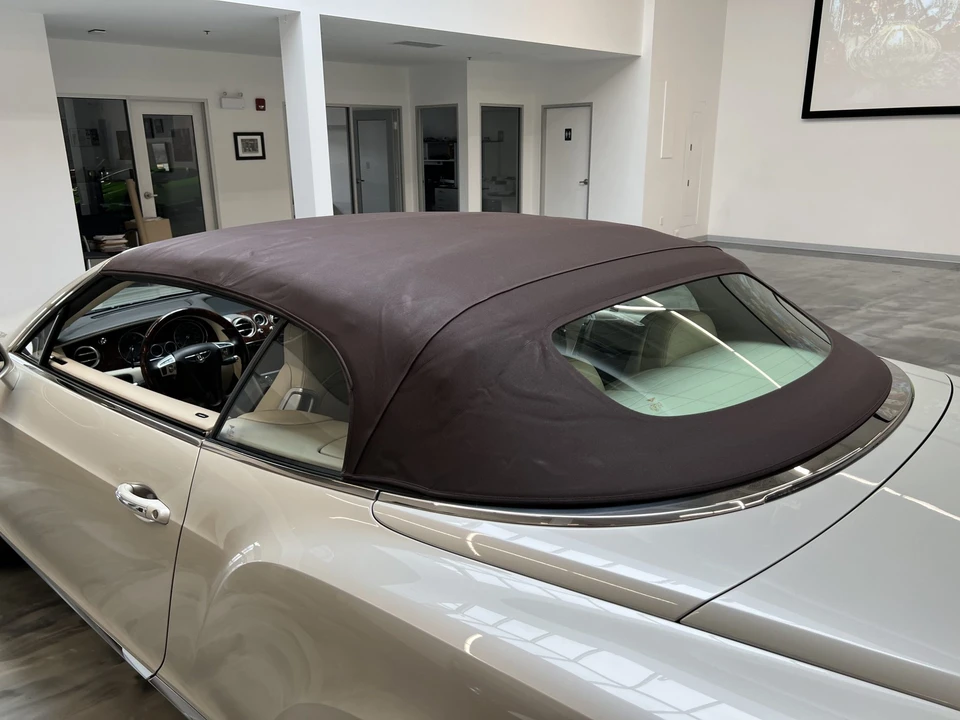 2013 Bentley Continental GTC - Image 22 of 31