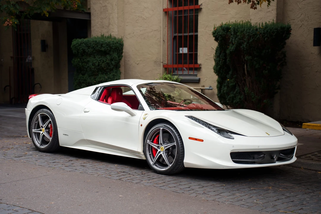 2013 Ferrari 458 Spider - Image 16 of 31