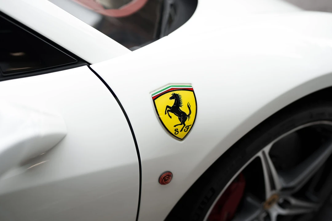 2013 Ferrari 458 Spider - Image 30 of 31