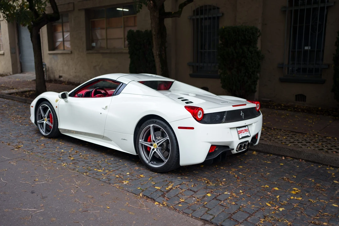 2013 Ferrari 458 Spider - Image 11 of 31