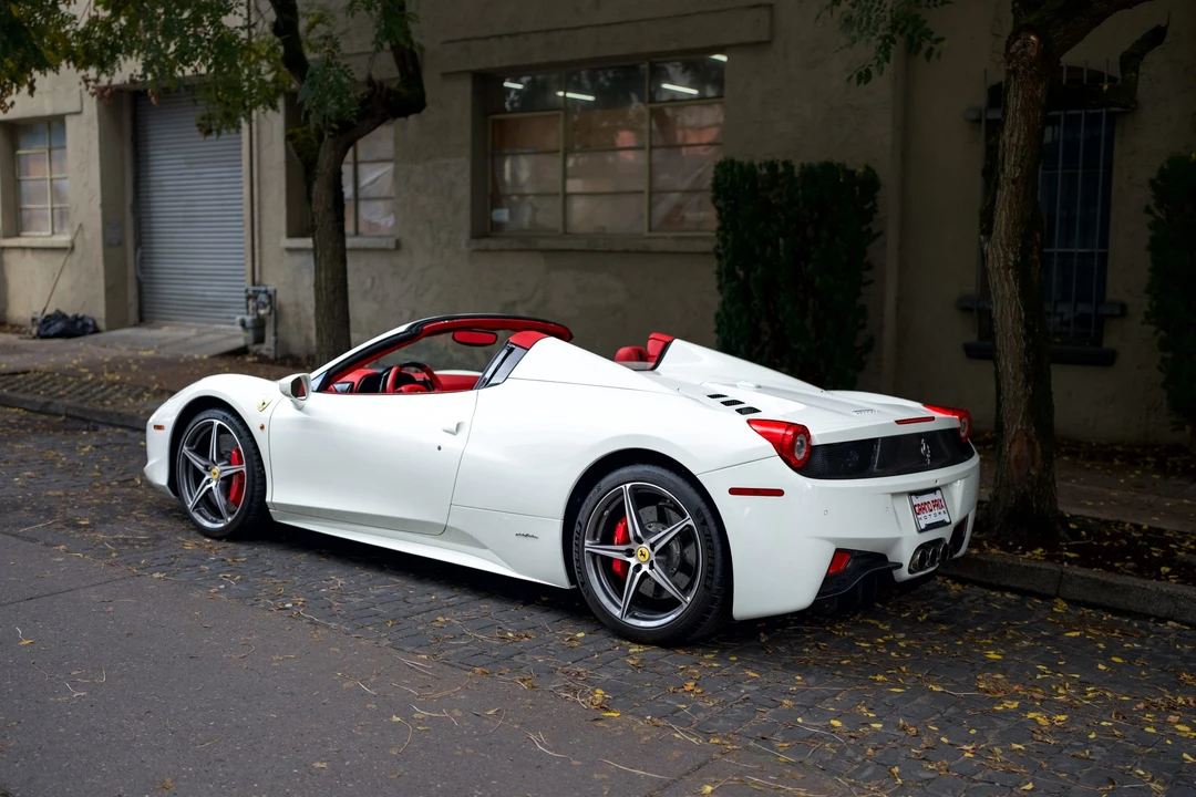 2013 Ferrari 458 Spider - Image 5 of 31