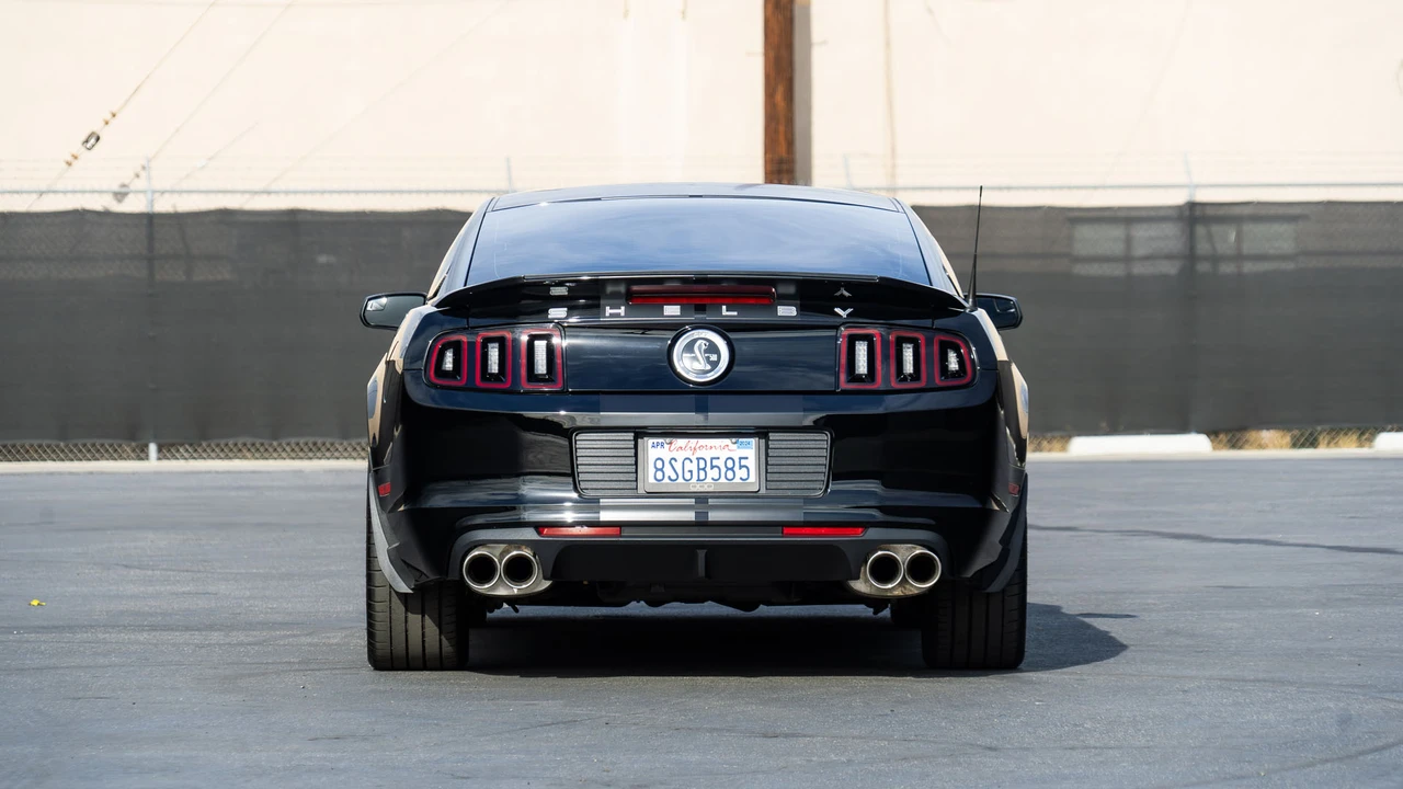 2013 Ford S197 Mustang - Image 15 of 31
