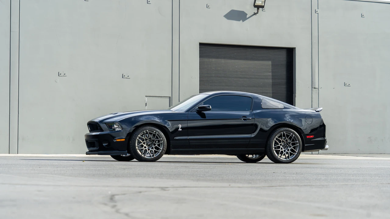 2013 Ford S197 Mustang - Image 17 of 31
