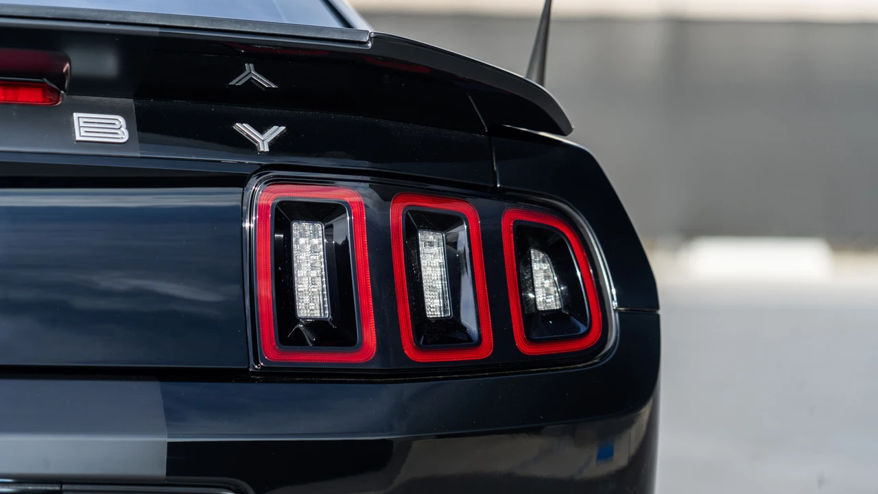 2013 Ford S197 Mustang - Image 31 of 31