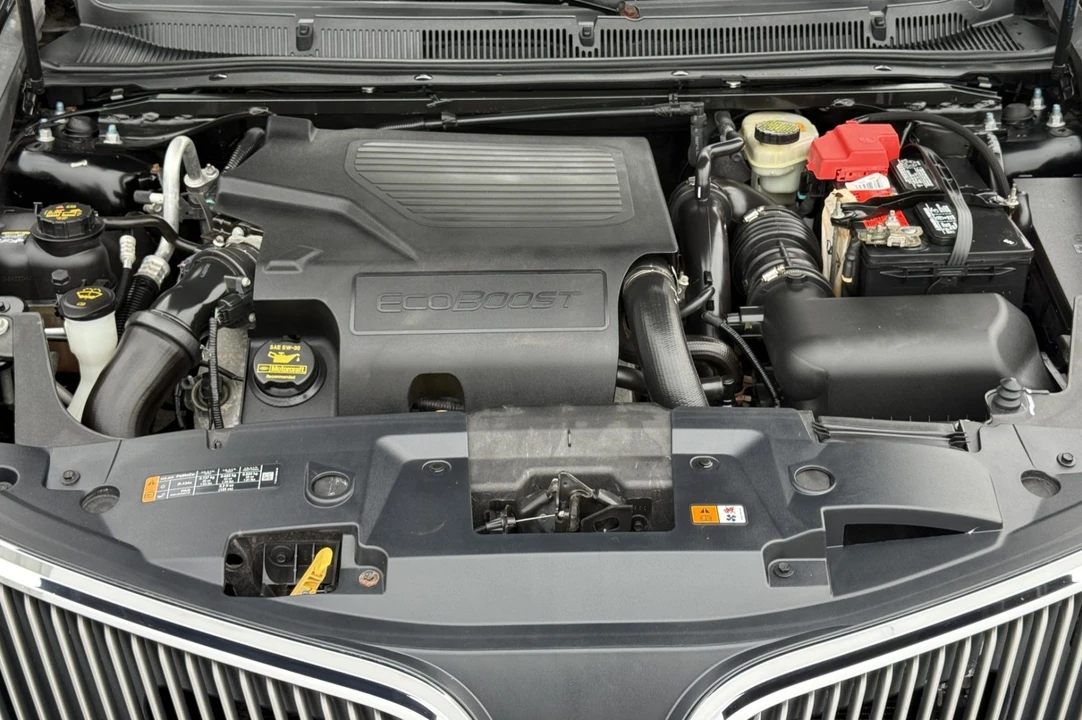 2013 Lincoln MKS - Image 6 of 8
