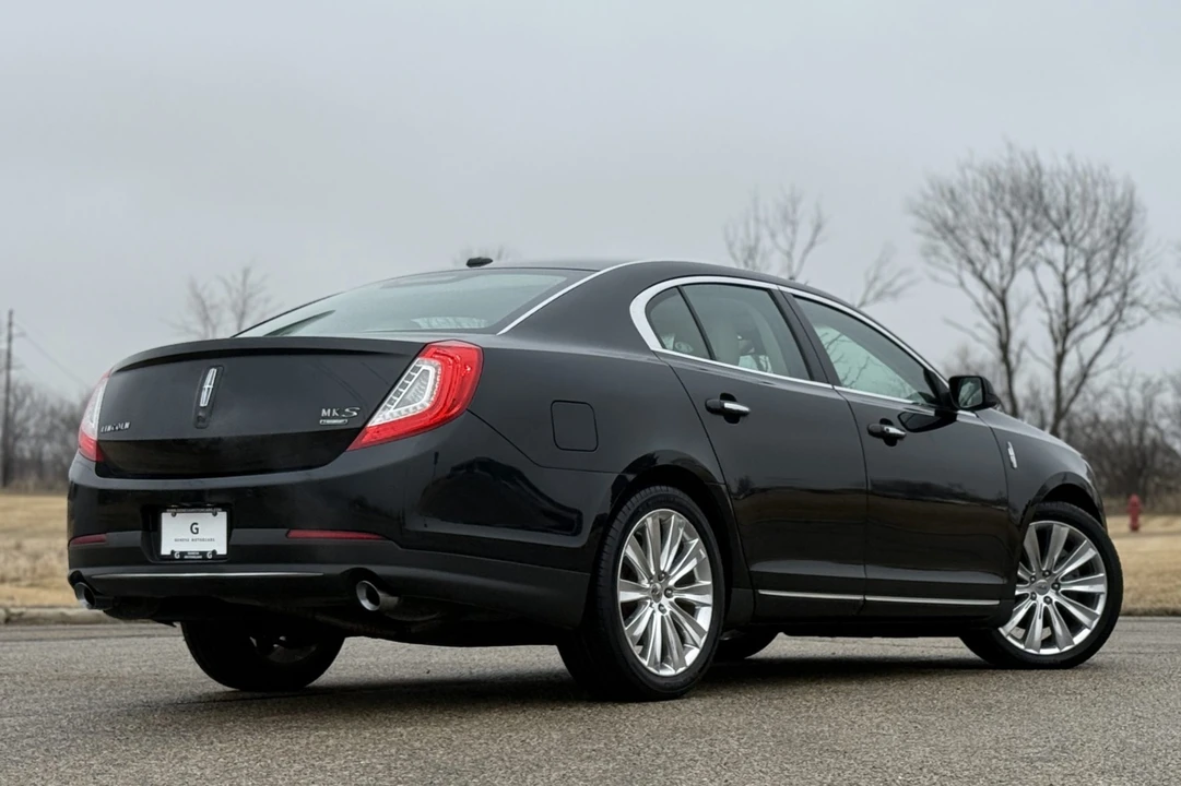 2013 Lincoln MKS - Image 2 of 8