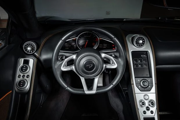 2013 McLaren MP4-12C Spider - Image 5 of 8