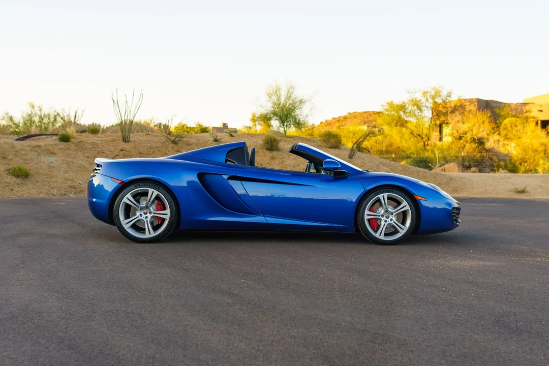 2013 McLaren MP4-12C Spider - Image 16 of 31