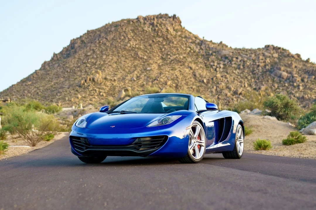 2013 McLaren MP4-12C Spider - Image 9 of 31