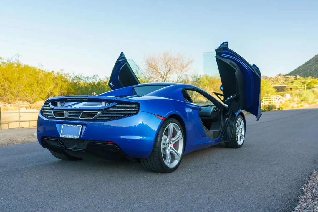 2013 McLaren MP4-12C Spider - Image 31 of 31