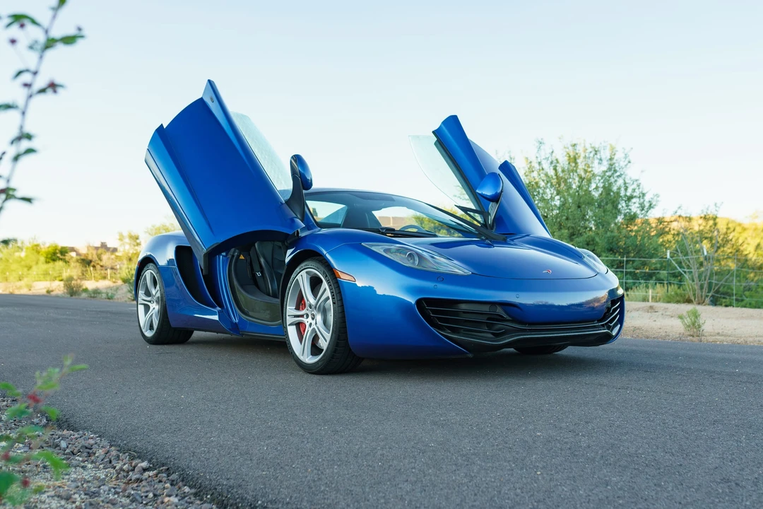 2013 McLaren MP4-12C Spider - Image 30 of 31