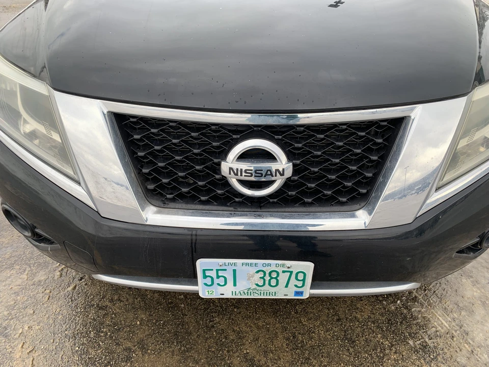 2013 Nissan Pathfinder 4th Gen - Image 25 of 31