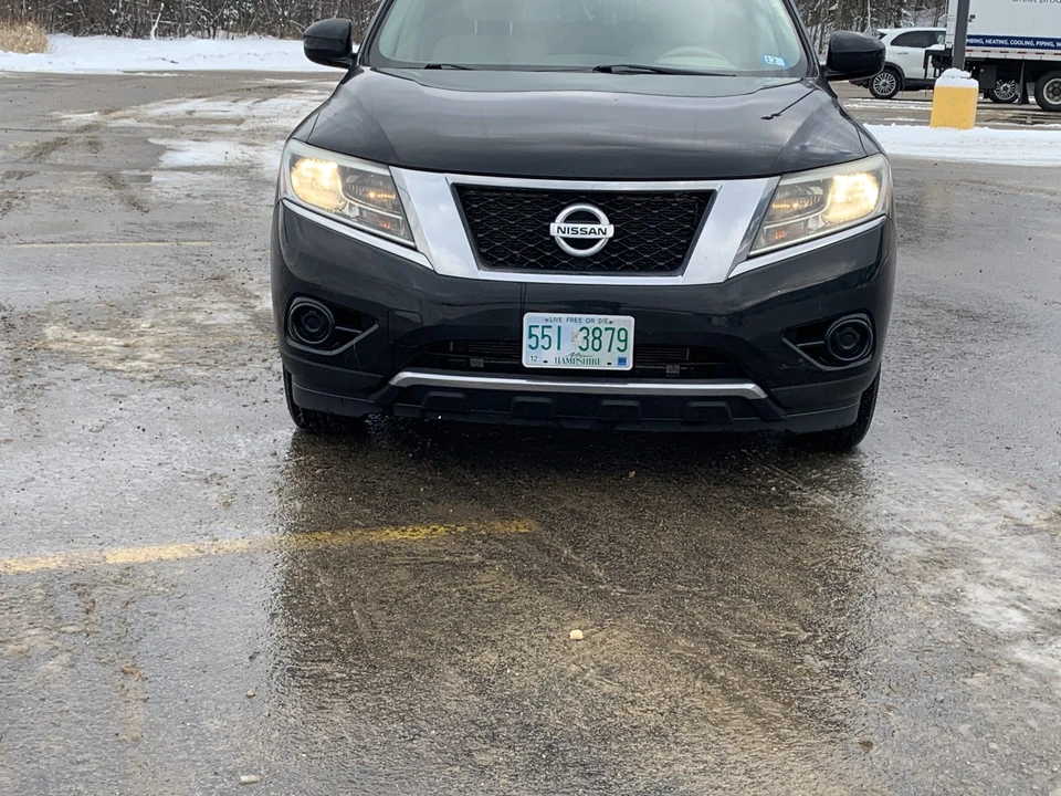 2013 Nissan Pathfinder 4th Gen - Image 15 of 31
