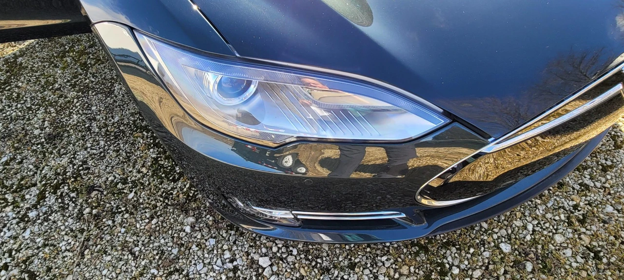 2013 Tesla Model S - Image 31 of 31