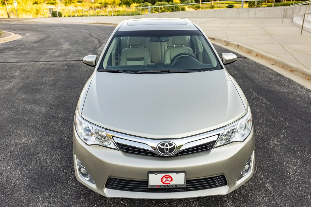 2013 Toyota Camry 7th Gen - Image 9 of 31