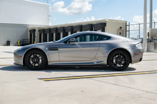 2014 Aston Martin V8 Vantage (2006-2017) - Image 3 of 31