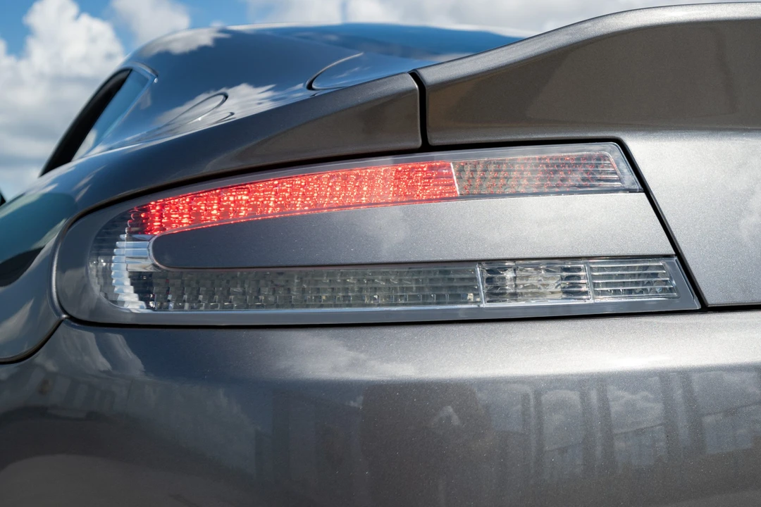 2014 Aston Martin V8 Vantage (2006-2017) - Image 20 of 31