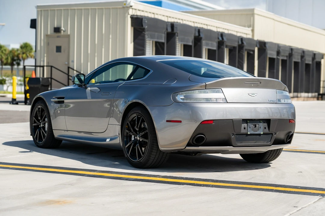 2014 Aston Martin V8 Vantage (2006-2017) - Image 4 of 31