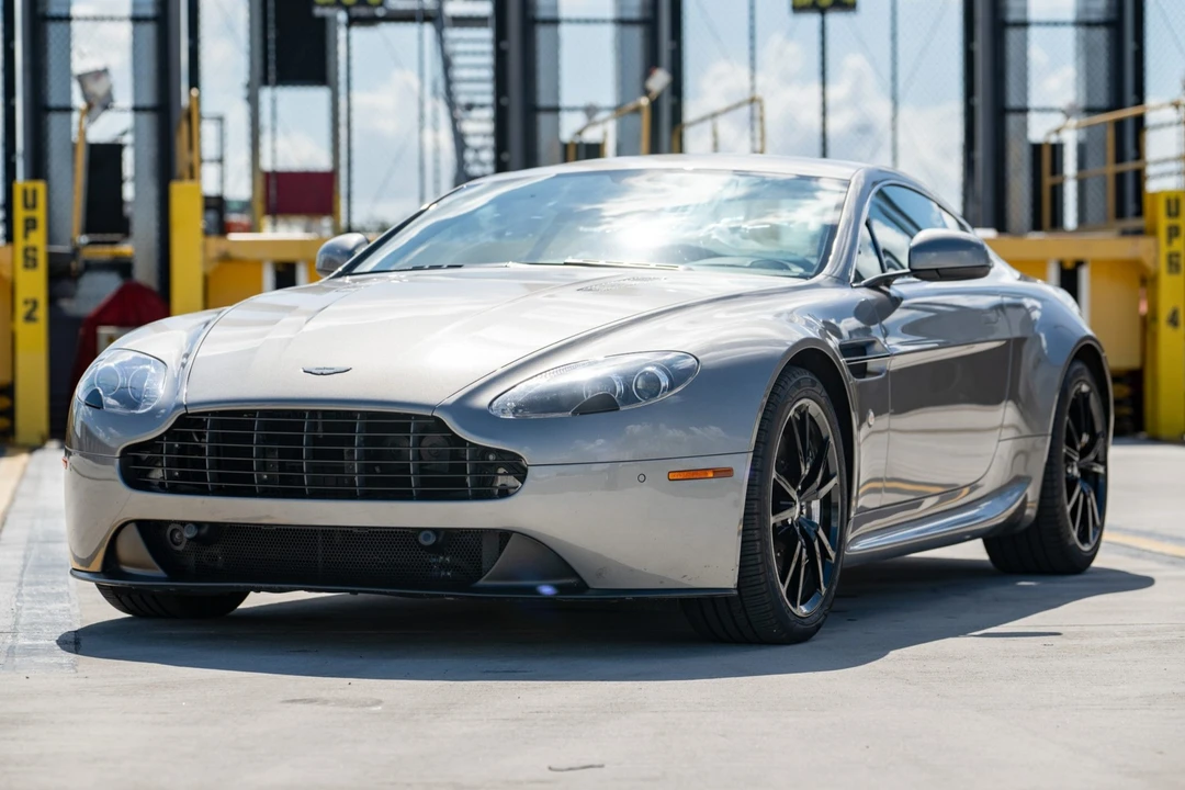 2014 Aston Martin V8 Vantage (2006-2017) - Image 1 of 31