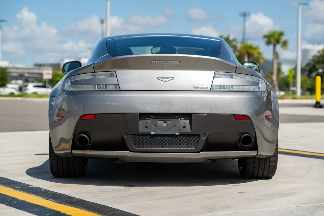 2014 Aston Martin V8 Vantage (2006-2017) - Image 5 of 31