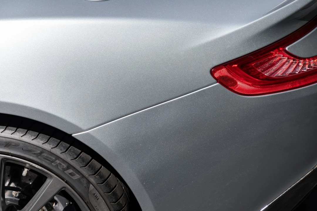2014 Aston Martin Vanquish 2nd Gen - Image 26 of 31
