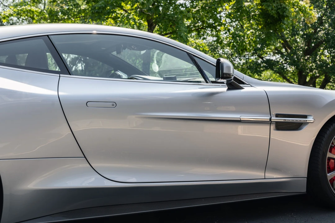 2014 Aston Martin Vanquish 2nd Gen - Image 30 of 31