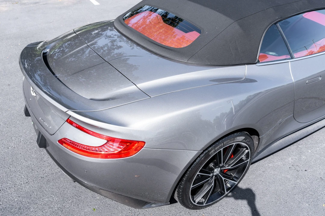 2014 Aston Martin Vanquish 2nd Gen - Image 21 of 31