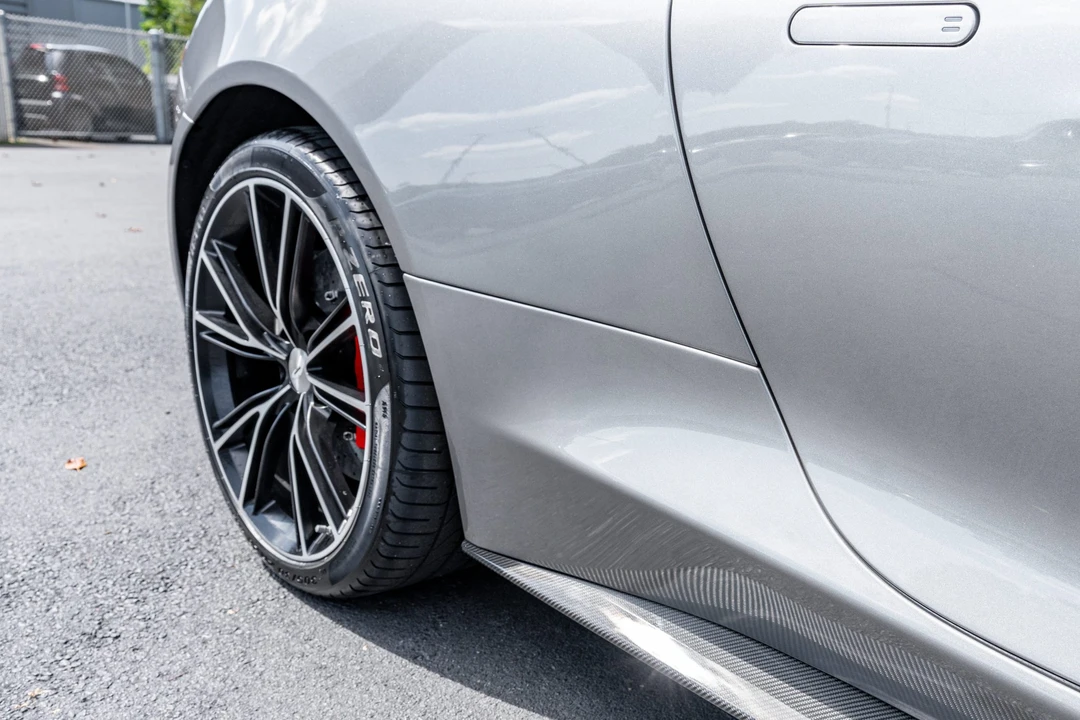 2014 Aston Martin Vanquish 2nd Gen - Image 25 of 31