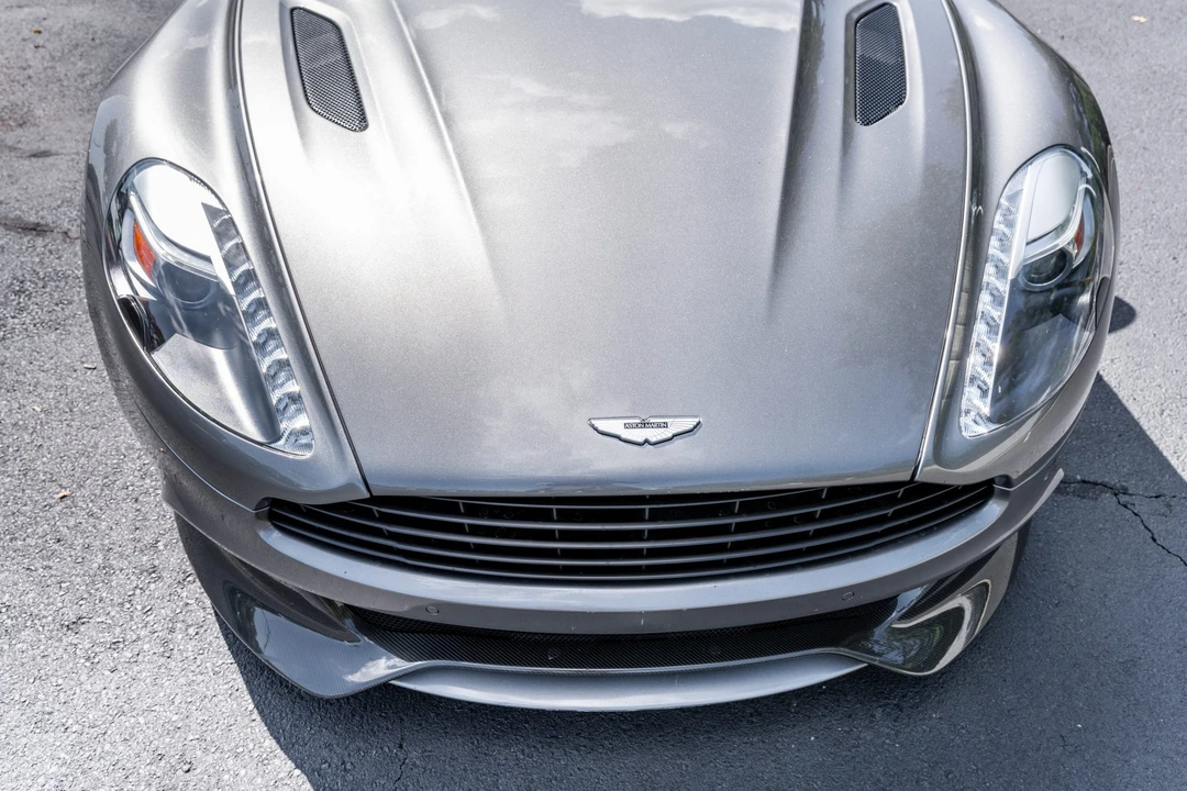 2014 Aston Martin Vanquish 2nd Gen - Image 23 of 31