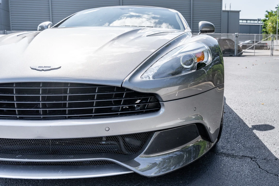 2014 Aston Martin Vanquish 2nd Gen - Image 30 of 31