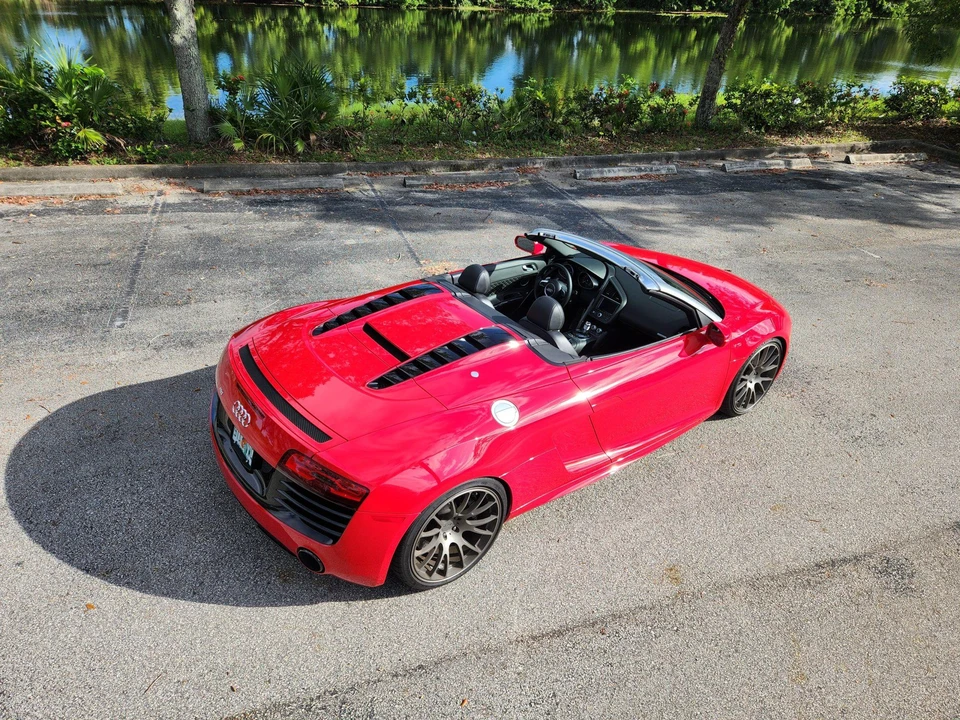 2014 Audi 42 R8 - Image 29 of 31