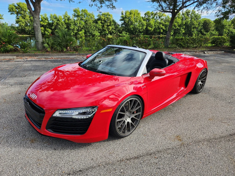 2014 Audi 42 R8 - Image 18 of 31