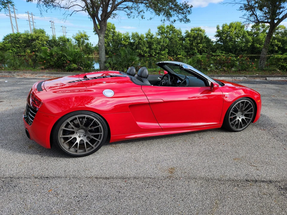 2014 Audi 42 R8 - Image 25 of 31