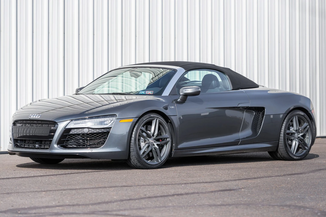 2014 Audi 42 R8 - Image 10 of 31